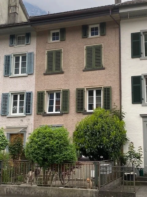 Gemütliches 4.5-Zimmer-Reihenhaus in Glarus zu vermieten