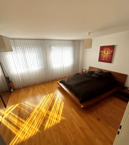 Lichtdurchflutetes Doppeleinfamilienhaus an ruhiger Traumlage
