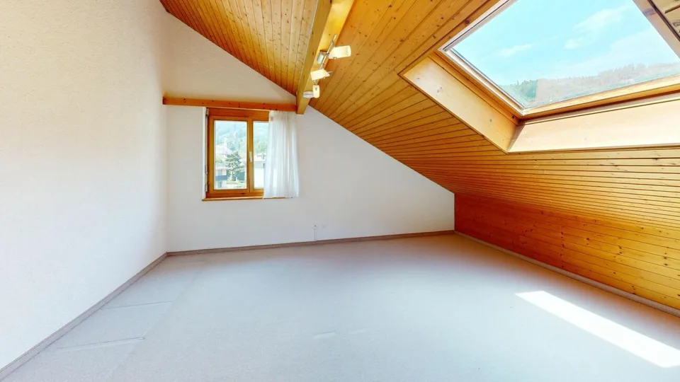 Charmante 5.5 Zimmer-Dachwohnung – Foto 10 von 15
