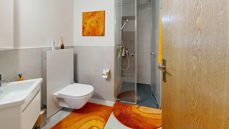 Charmante 5.5 Zimmer-Dachwohnung – Foto 8 von 15