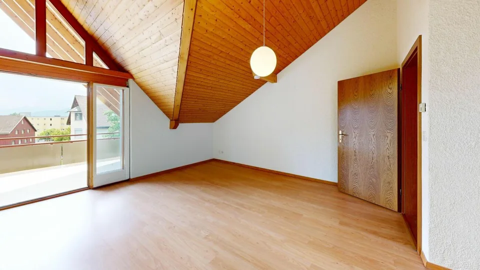 Charmante 5.5 Zimmer-Dachwohnung – Foto 13 von 15