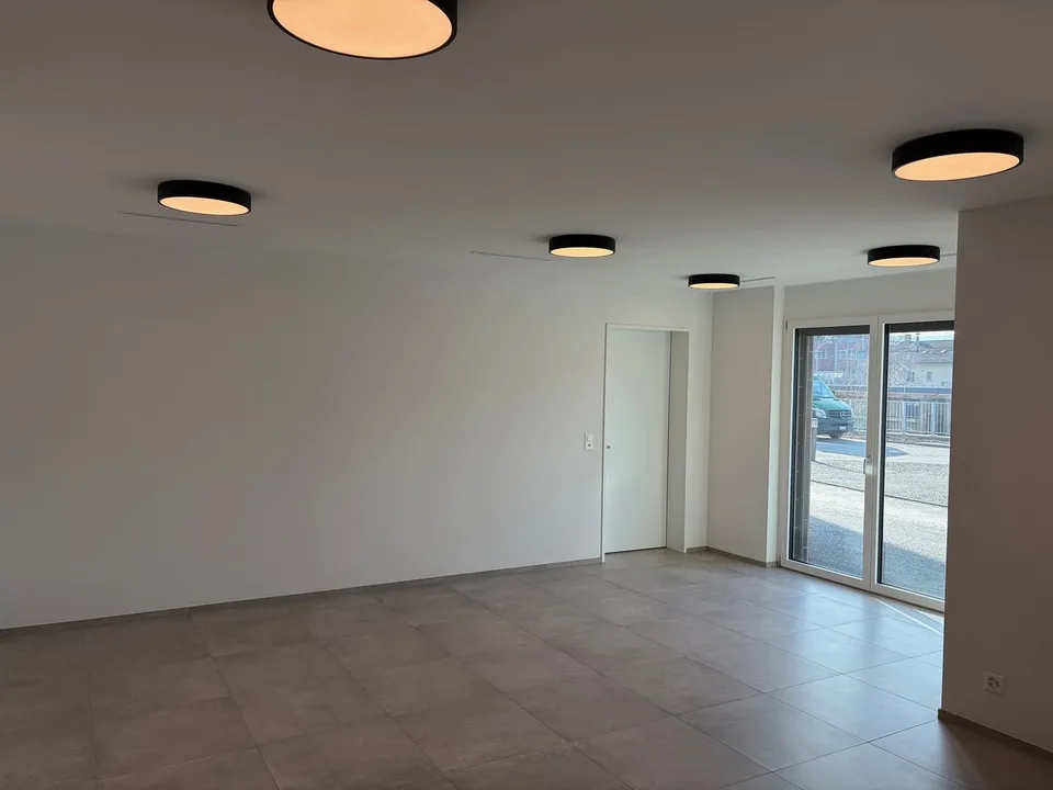SELBSTÄNDIGKEIT - DIREKT AM BAHNHOF!