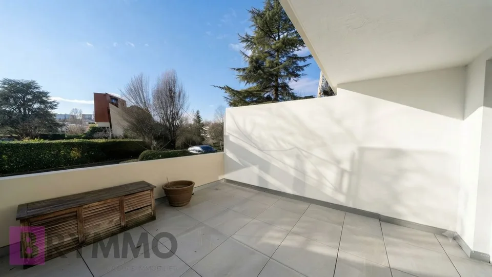 Pépite au cœur de Lausanne : Studio avec grand balcon & piscine