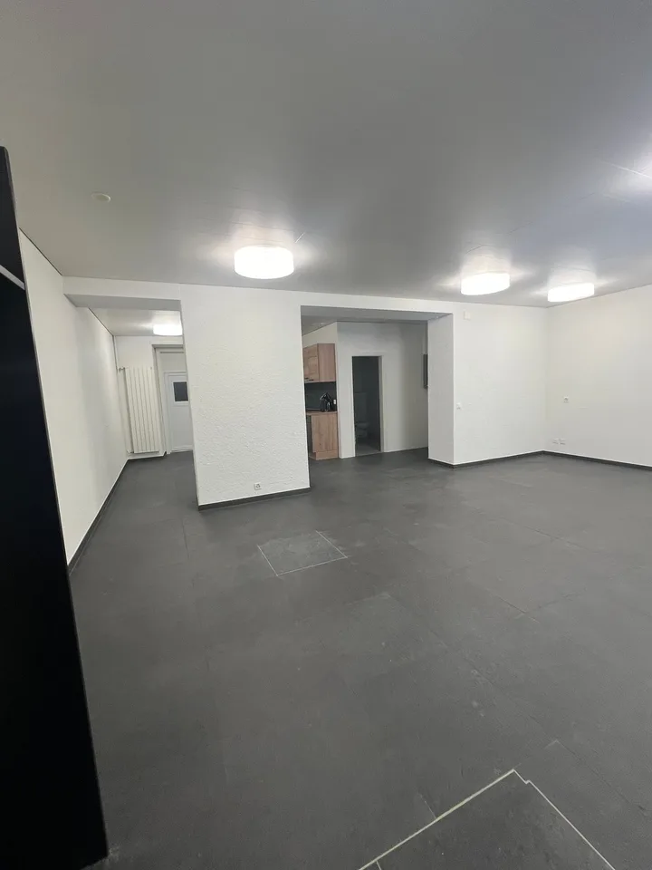 Loft/Ufficio rinnovato nel centro città di Tramelan