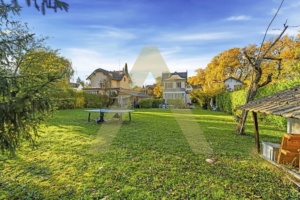 Villa face au Salève avec grand potentiel