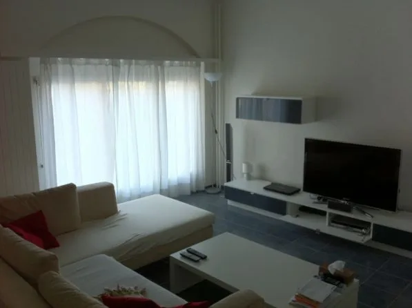 Lichtdurchflutete 2.5-Zimmer-Wohnung mit gemütlichem Garten