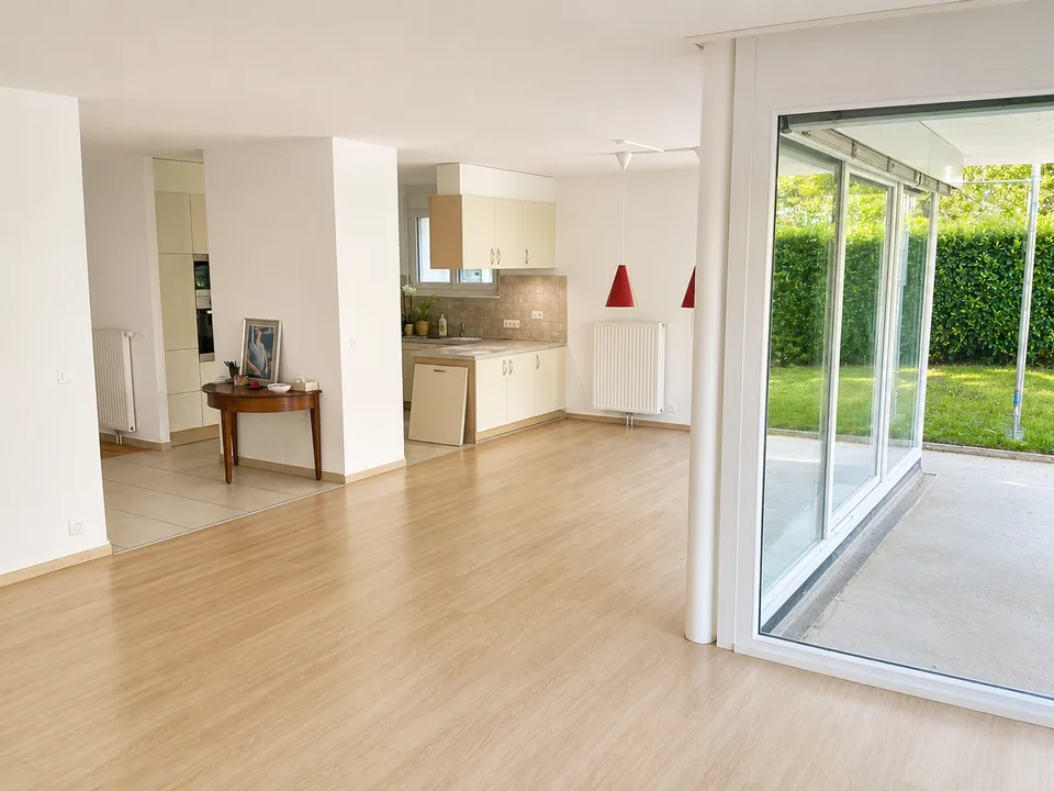 Magnifico appartamento di 4 locali di ca. 120m2 con giardino