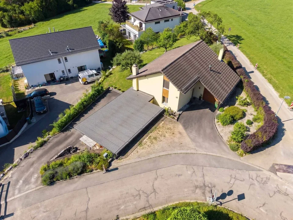 Magnifique Villa mit 5.5 Zimmern
