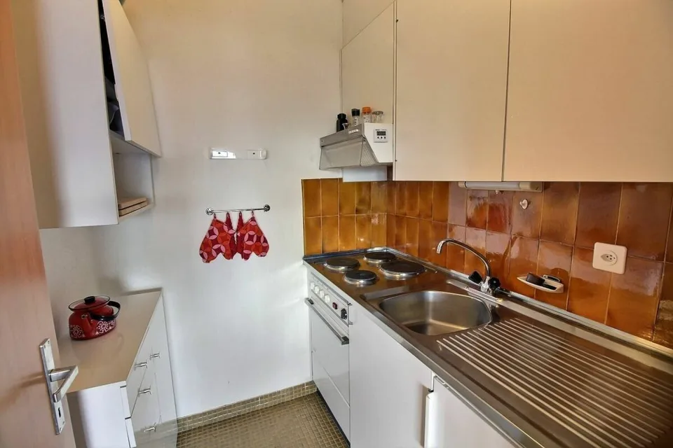 AV 11/Mercure - 210 Wochennmietung