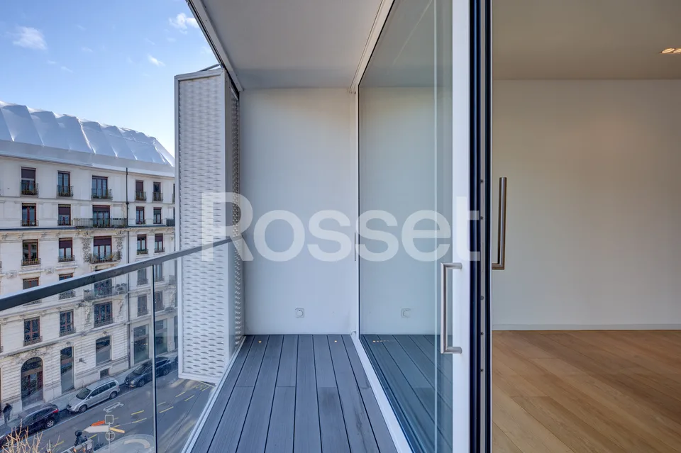 Magnificent property in the heart of Geneva, just two steps from the lake