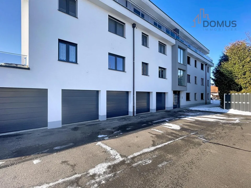 Geräumige moderne Wohnung mit großer Terrasse in neuem Gebäude – Foto 13 von 13