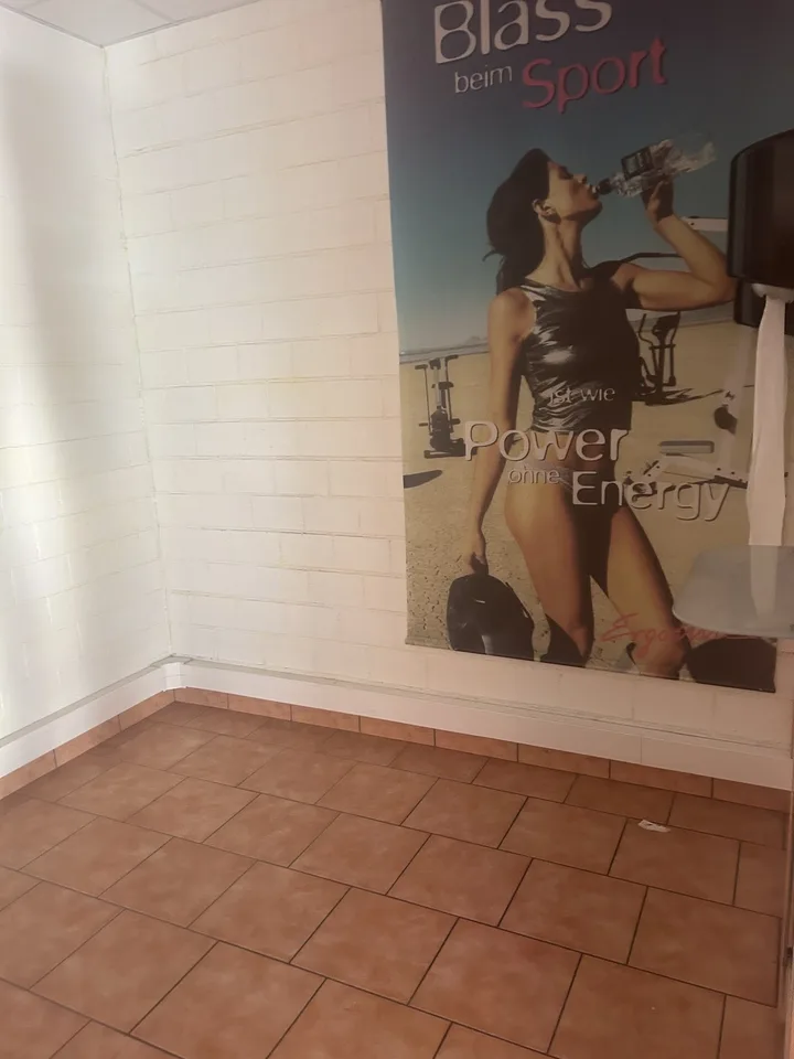 Spazio per la pratica in un solarium esistente in subaffitto