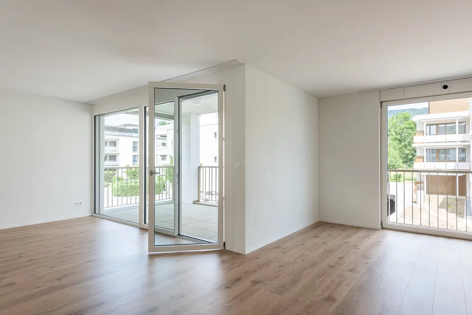 Bright apartment with a view of the green!