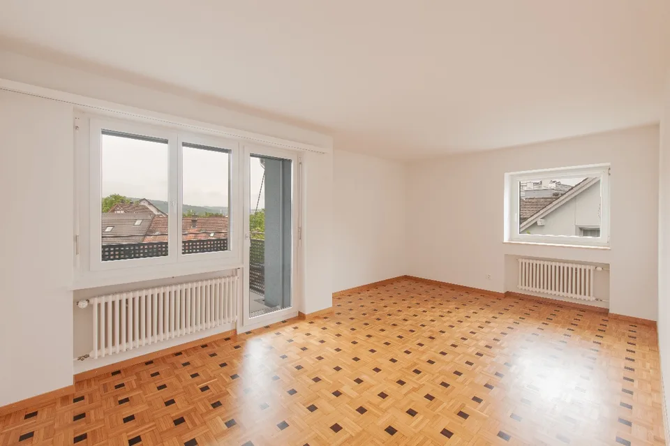 Bright 3-room apartment with balcony & seating area in Winterthur-Oberwinterthur