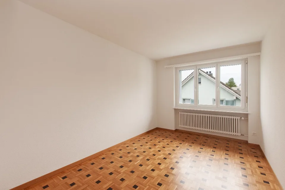 Bright 3-room apartment with balcony & seating area in Winterthur-Oberwinterthur
