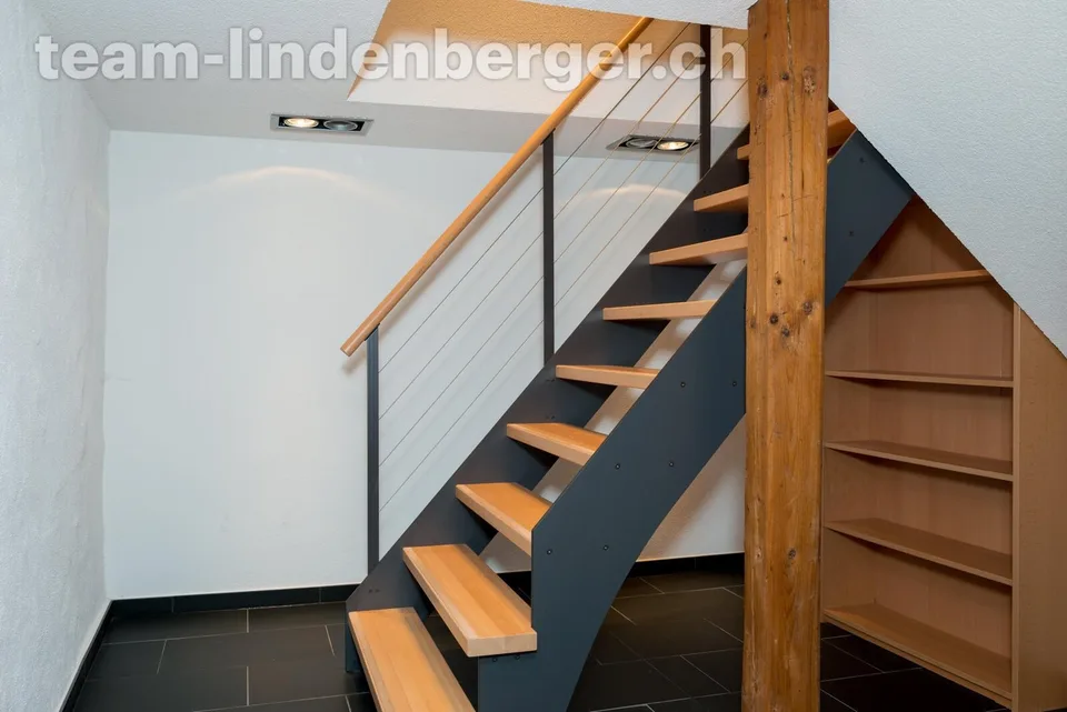 Appartamento maisonette di 3½ locali con balcone e garage incluso