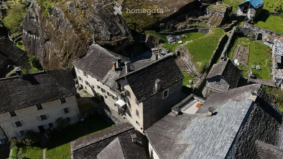 BESONDERES ANGEBOT IN  VALLE MAGGIA