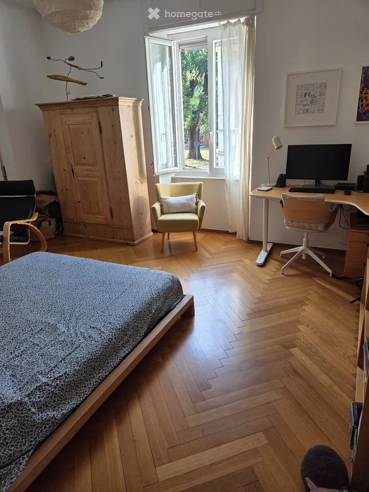 Bright 4.5-room apartment