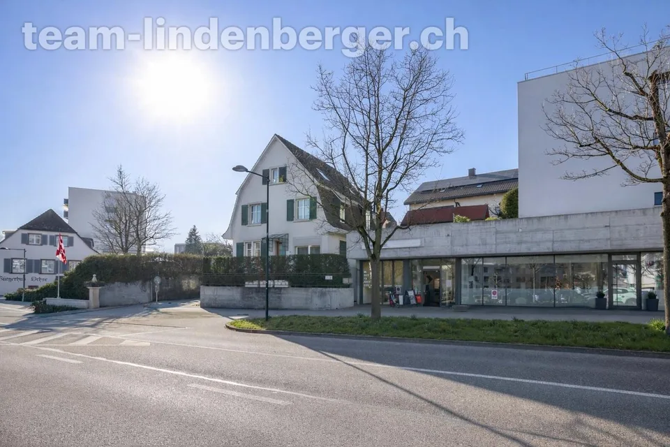 Apartment building in Oberwil - well-maintained, fully rented, future-proof
