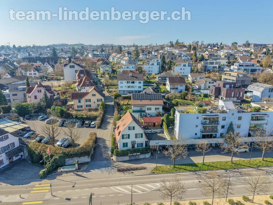 Apartment building in Oberwil - well-maintained, fully rented, future-proof