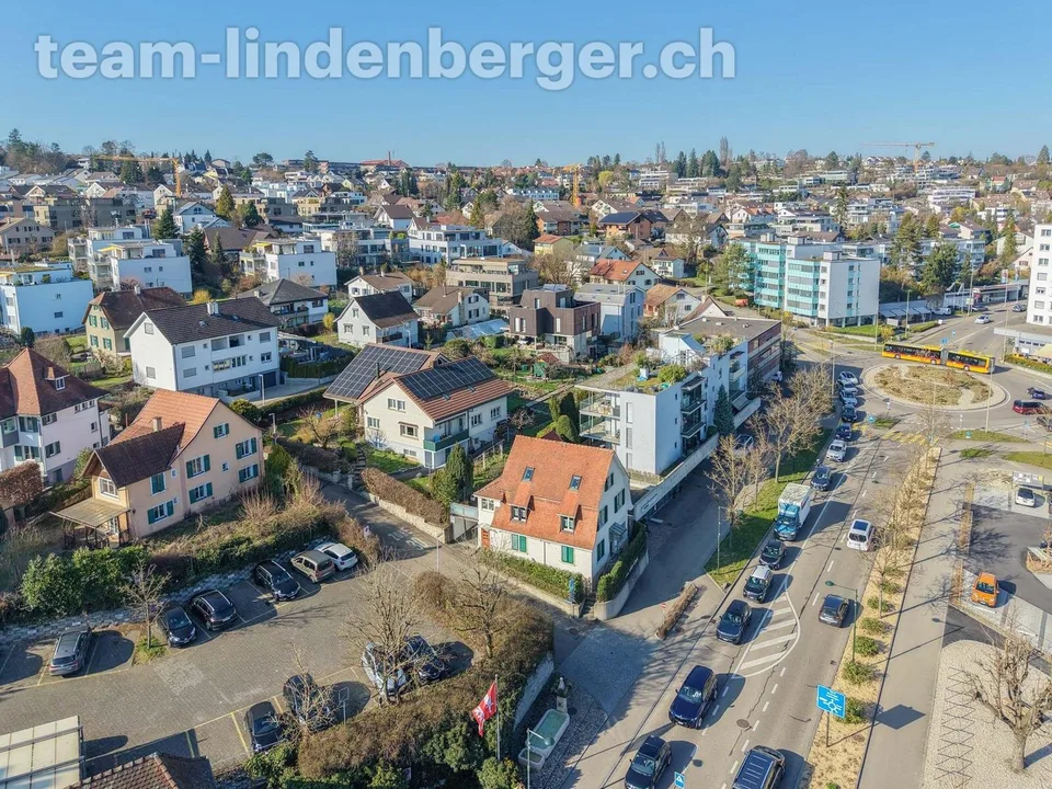 Apartment building in Oberwil - well-maintained, fully rented, future-proof