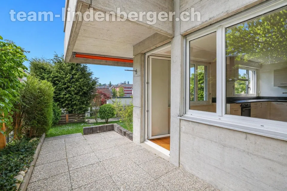 Renovierte 2½ Zi.-Gartenwohnung mit sonnigem Privatgarten – Foto 8 von 12