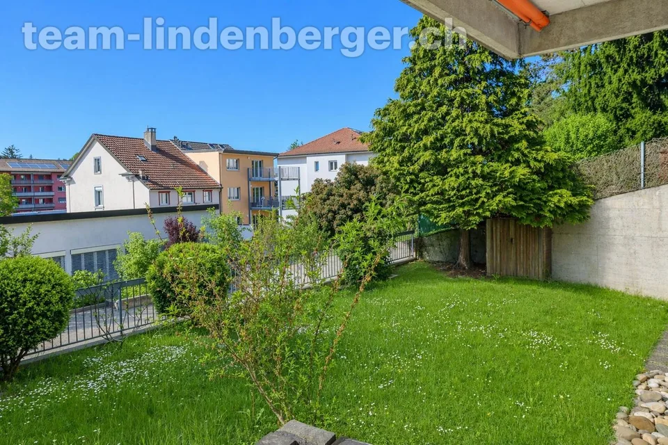Renovierte 2½ Zi.-Gartenwohnung mit sonnigem Privatgarten – Foto 10 von 12