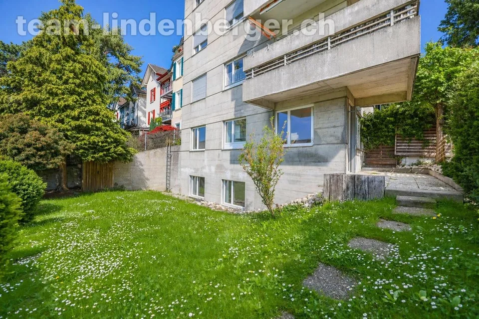 Appartamento giardino ristrutturato di 2½ locali con giardino privato soleggiato