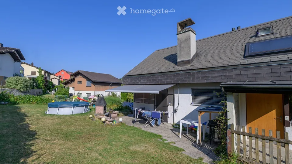 Familienfreundliche 4.5-Zimmer-Garten-Wohnung an ruhiger Lage