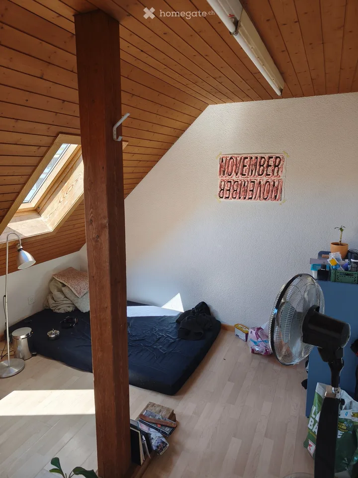 Mansarde/Dachzimmer