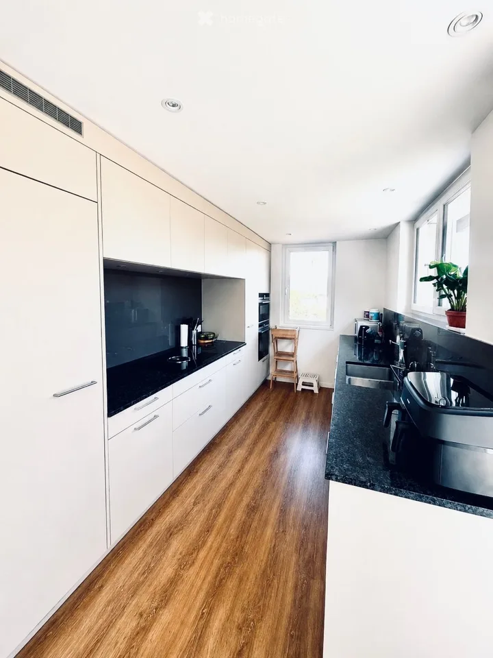 Exclusive 3.5-room apartment