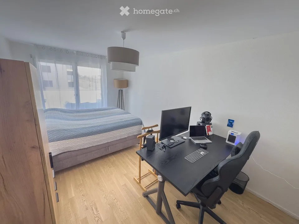 Appartamento luminoso di 2,5 locali, 60 m² con balcone di 20 m² a Cossonay