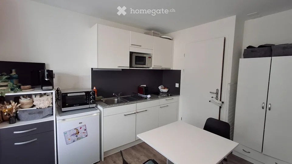 Wiederaufnahme hübsches Studio 22,2m² Rue de la Maladière, Neuchâtel