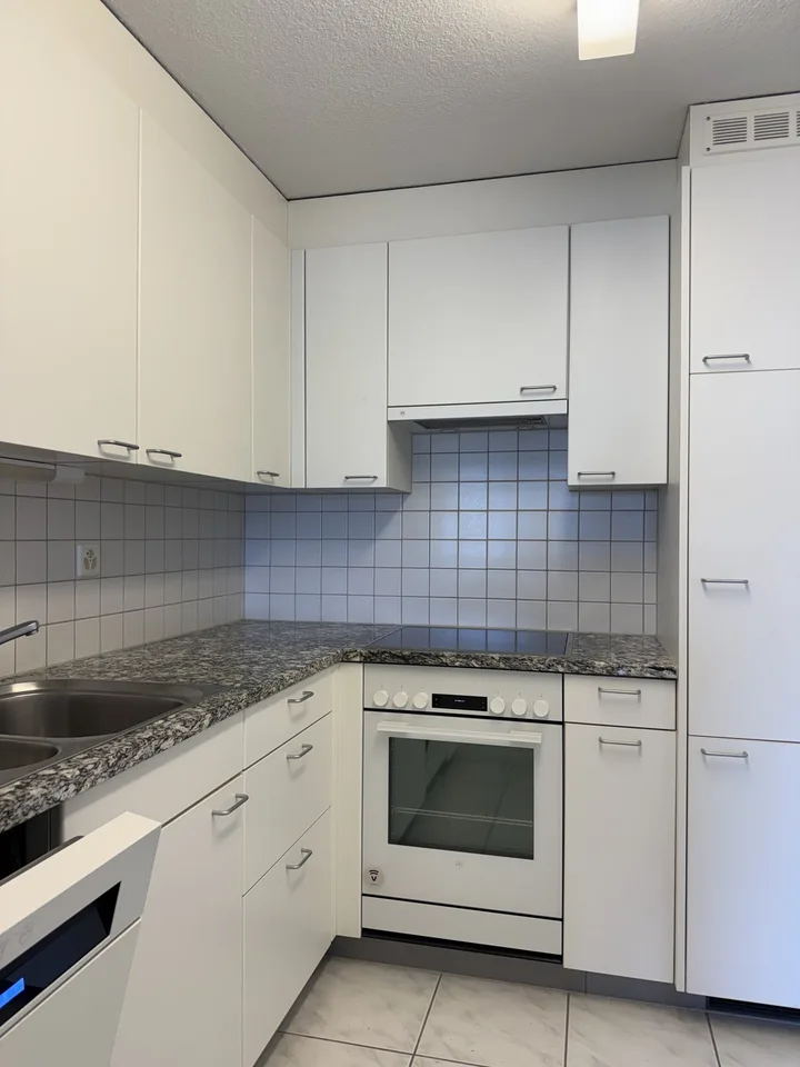 Appartement spacieux 3 pièces avec espace de séjour à Unterortstrasse 14 à Au