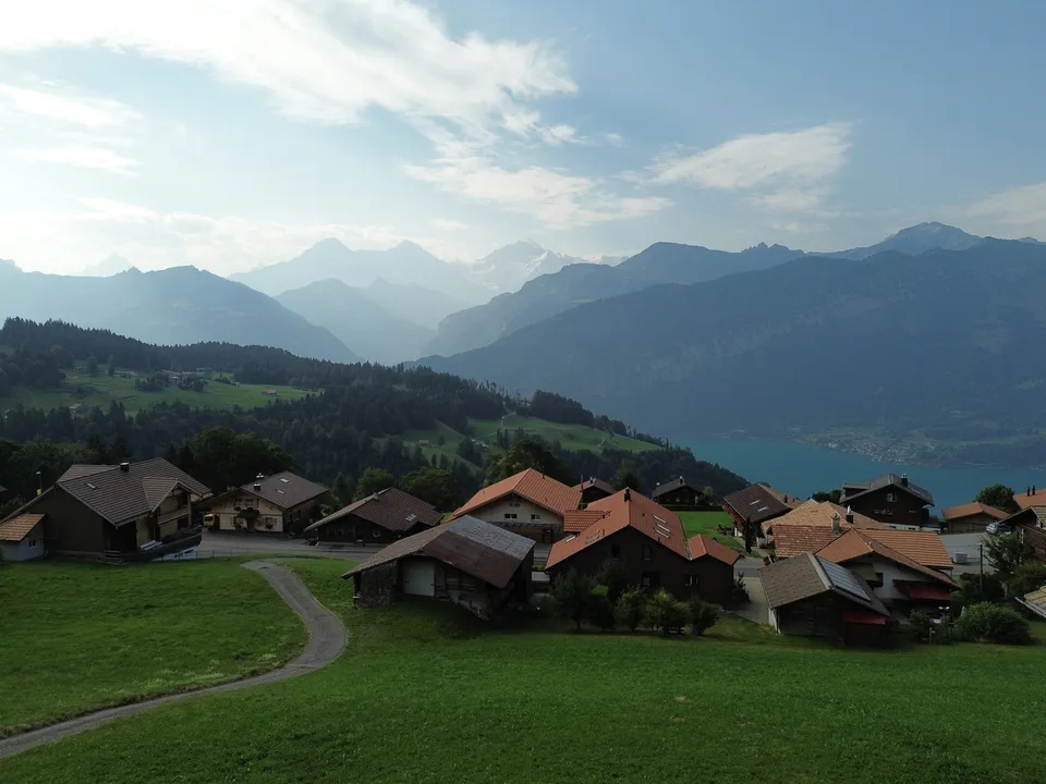 Terrain à bâtir avec une vue grandiose sur les montagnes