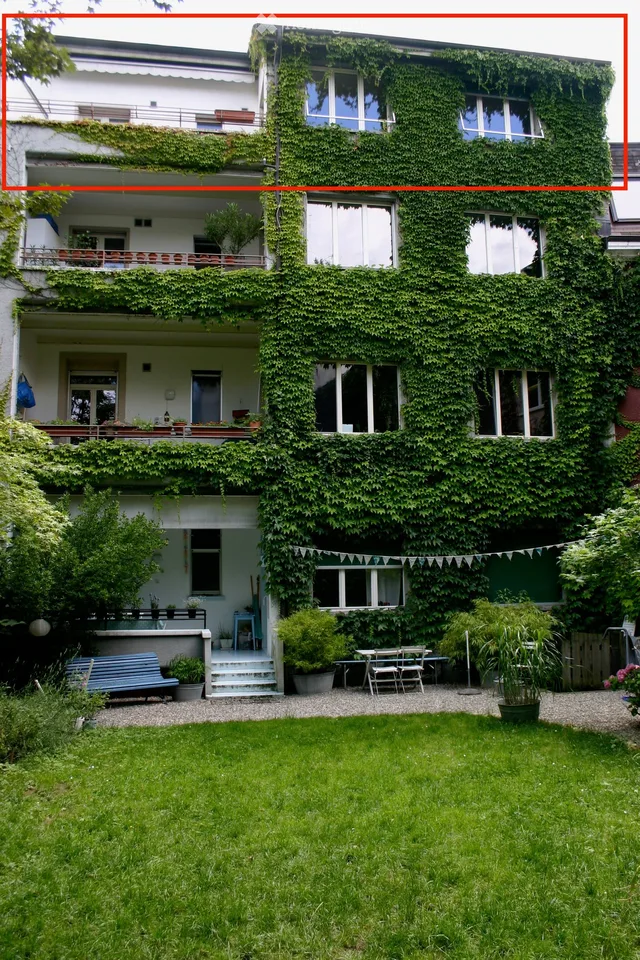 Appartamento tranquillo di 4,5 locali con balcone in una posizione centrale in un vecchio edificio charmante