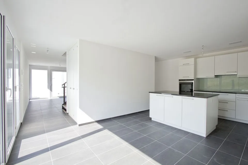 Maison unifamiliale moderne de 5,5 pièces avec norme Minergie à Arisdorf – photo 15 sur 15