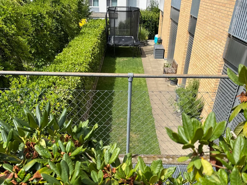 Appartamento in giardino in una zona residenziale elevata e tranquilla
