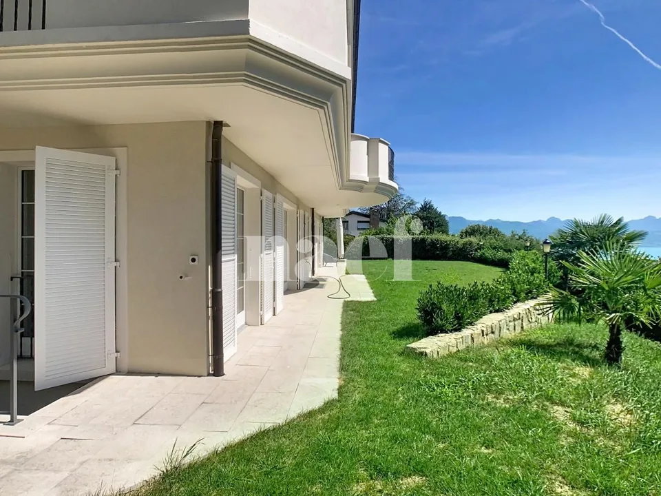 Villa di 7,5 locali con vista imprenabile sul lago