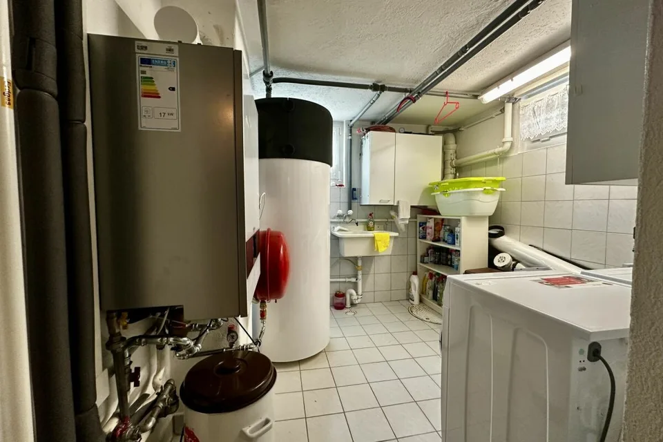 RESERVIERT ! Freistehendes Einfamilienhaus direkt am Bahnhof Lenzburg – Foto 21 von 25
