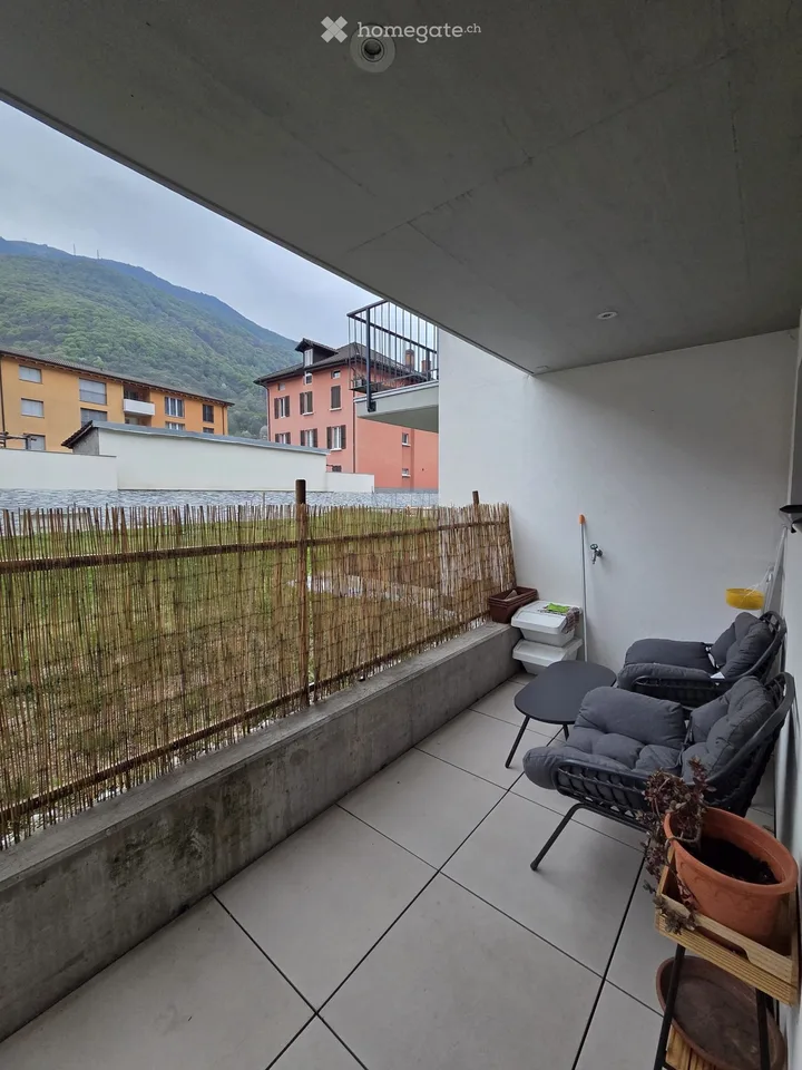 I'm looking for a sublessee for a 2.5-room apartment in Rivera.