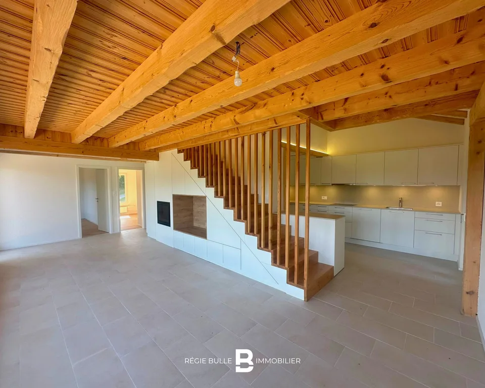 Le Bry - Magnifique villa rénovée avec superbe vue