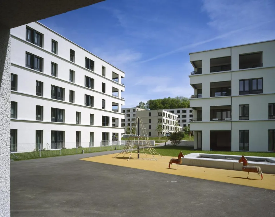 Ihr neues Zuhause in Adliswil - moderne Wohnung mit Loggia