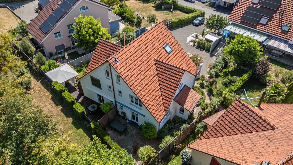Gepflegte Doppelhaushälfte im ruhigen Quartier