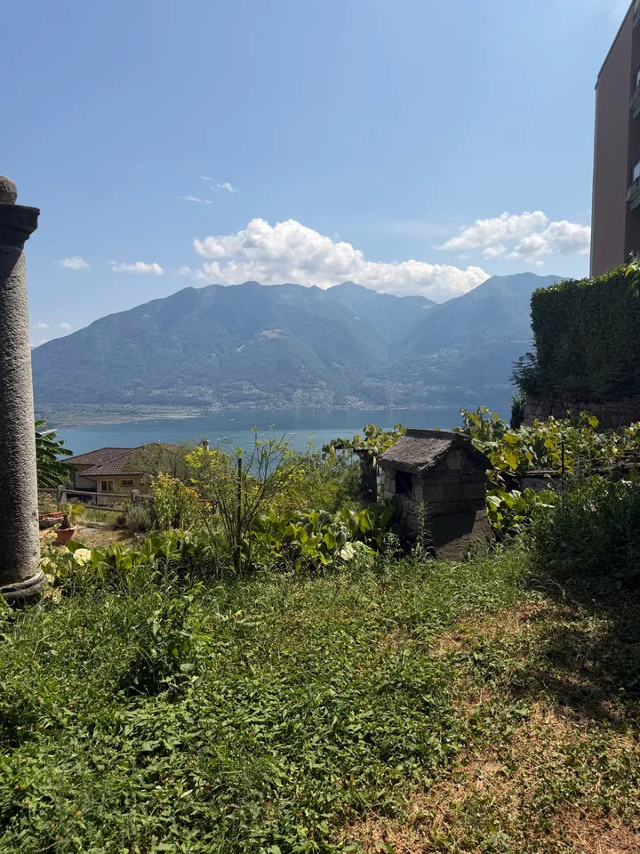 Appartement lumineux de 2,5 pièces à Brione sopra Minusio – Vue sur le lac – photo 8 sur 15