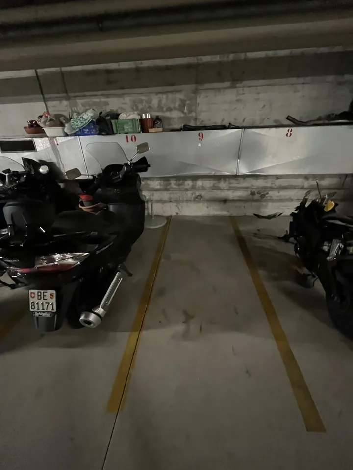 Motorradplätze zu vermieten an der Mattenstrasse in Thun.