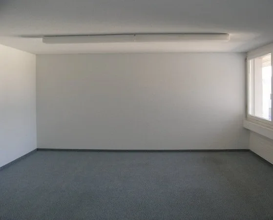 Bureau individuel abordable au 2e étage