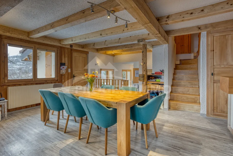 CHALET D'EXCEPTION AU COEUR DU VALAIS