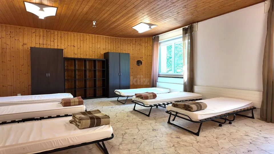 Ferienresidenz zur Umgestaltung oder Übernahme – Foto 6 von 13