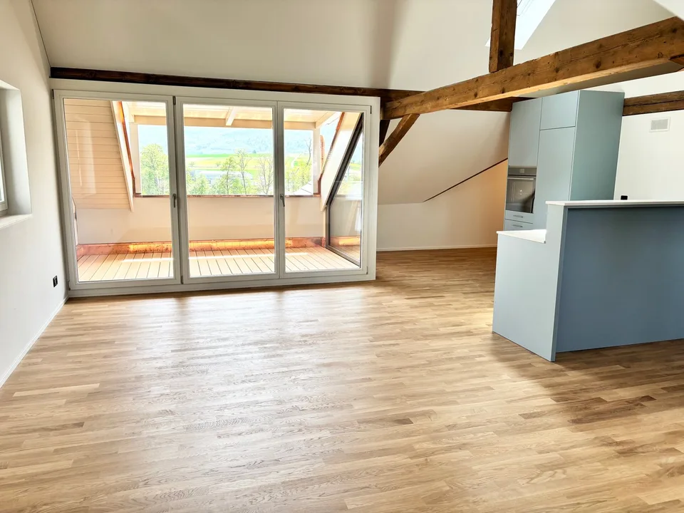 Stilvolles Neubau-Loft mit Balkon